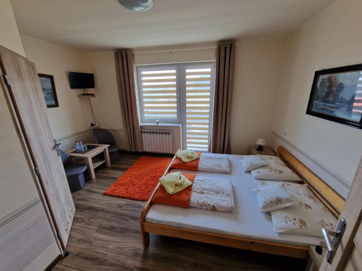 Bed and Breakfast Irena Korbielów Esterno foto